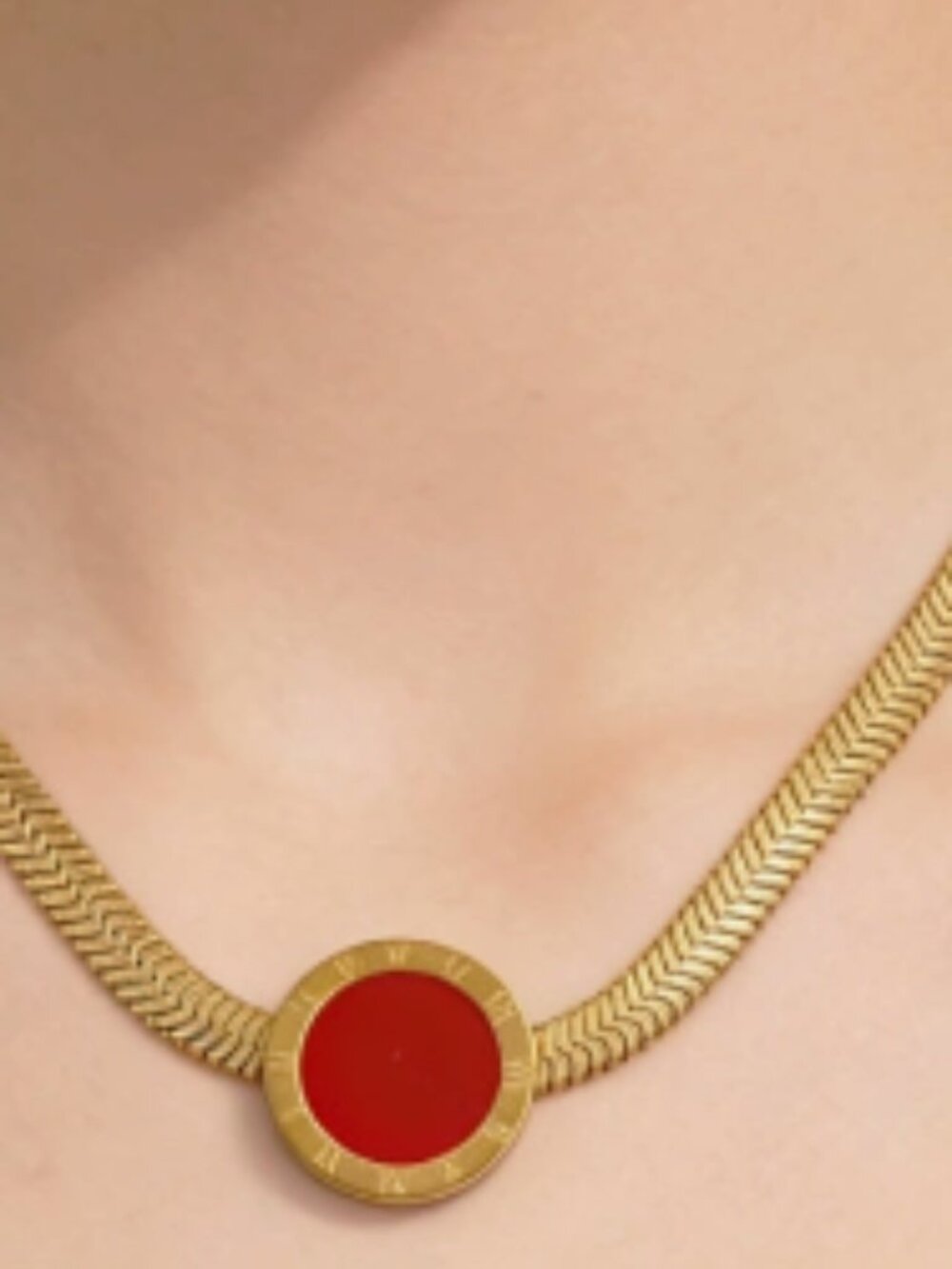 Red necklace